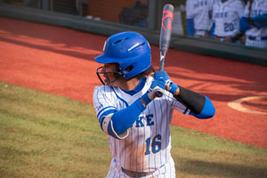 Dejanae Davis up to bat for Duke Softball